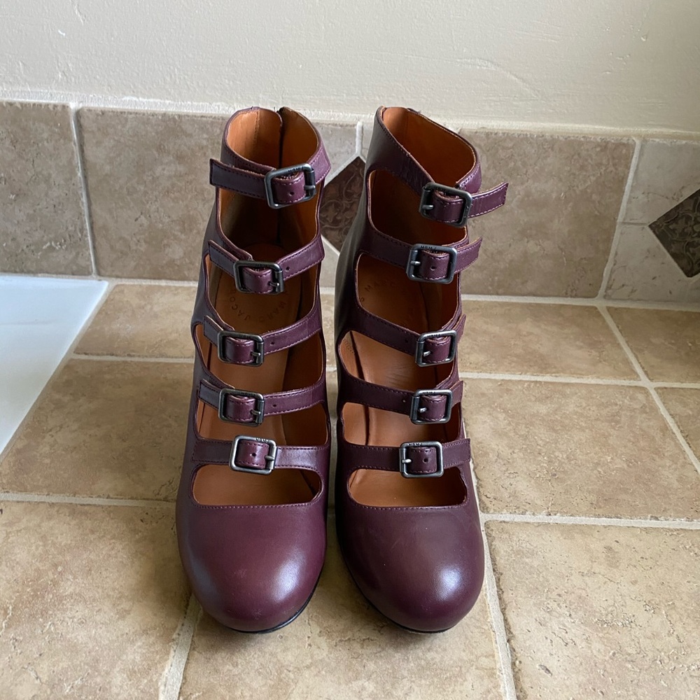 Marc by Marc Jacob buckle shoe